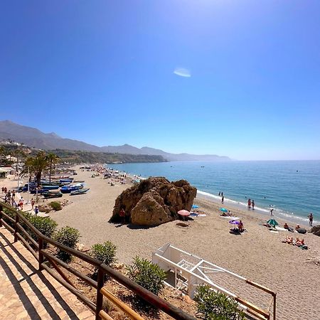 Bahia 49 Apartments Casasol Nerja Bagian luar foto