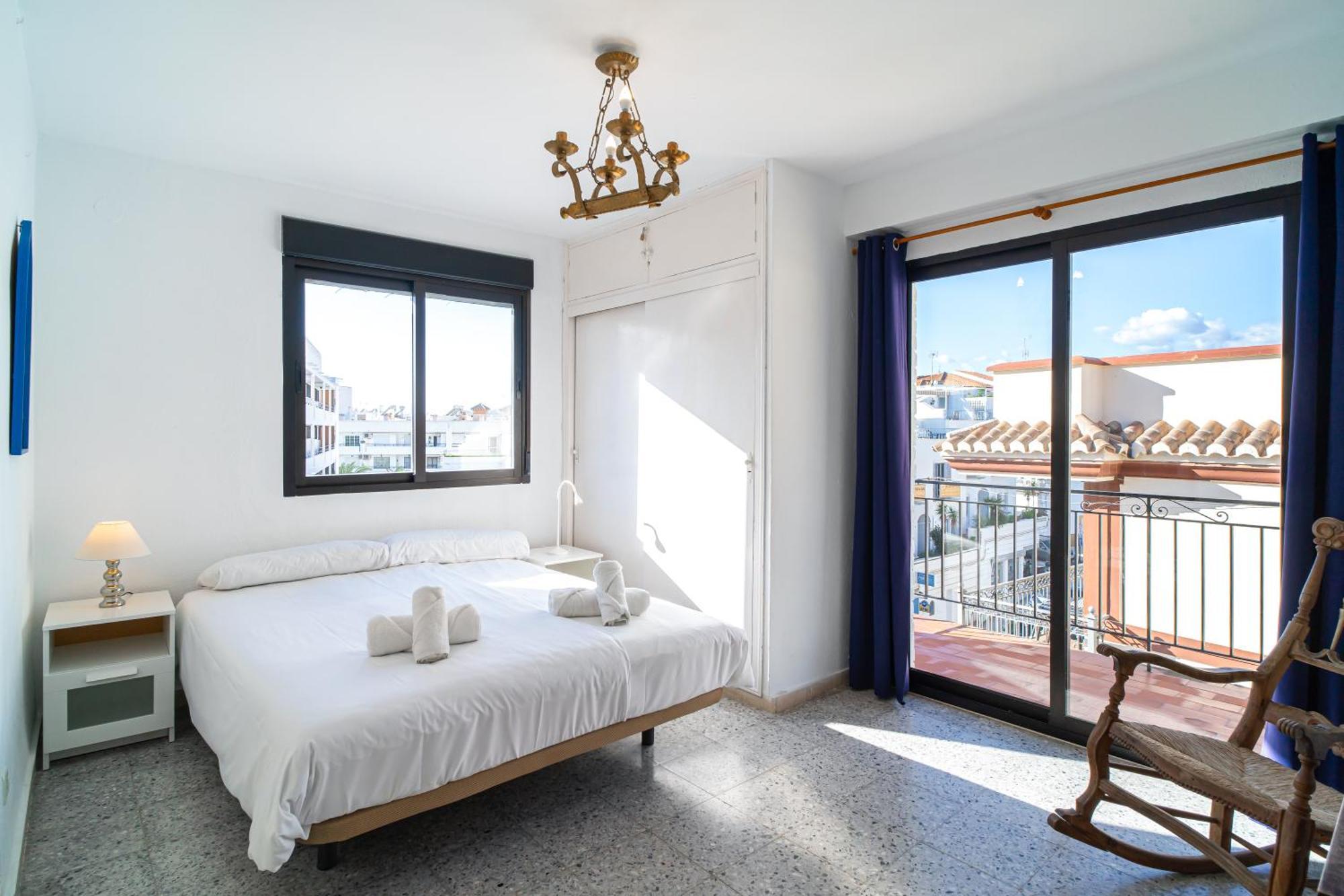 Bahia 49 Apartments Casasol Nerja Bagian luar foto